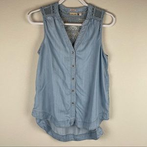 Anthropologie Blue Chambray Sleeveless Button Front Top